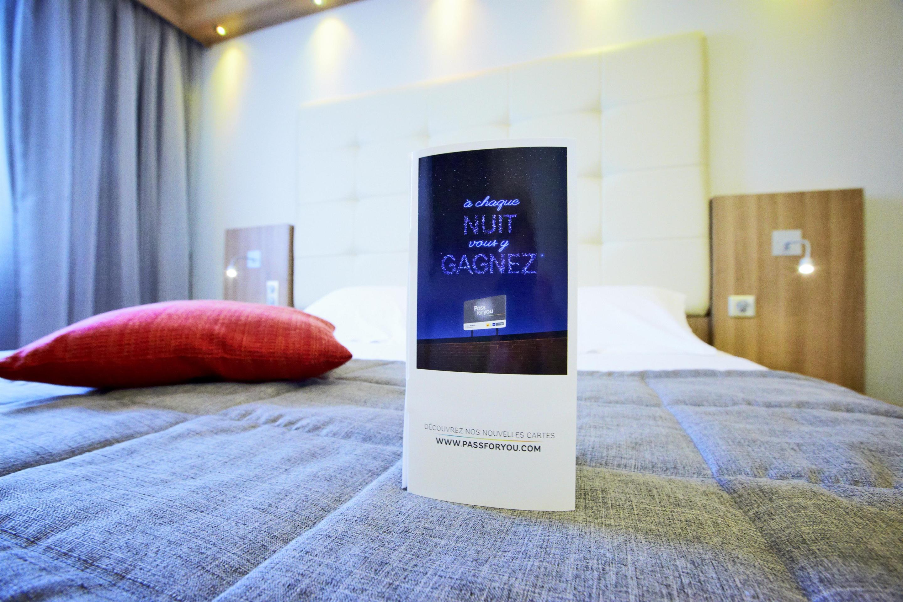 Kyriad Hotel Tours Centre Kültér fotó