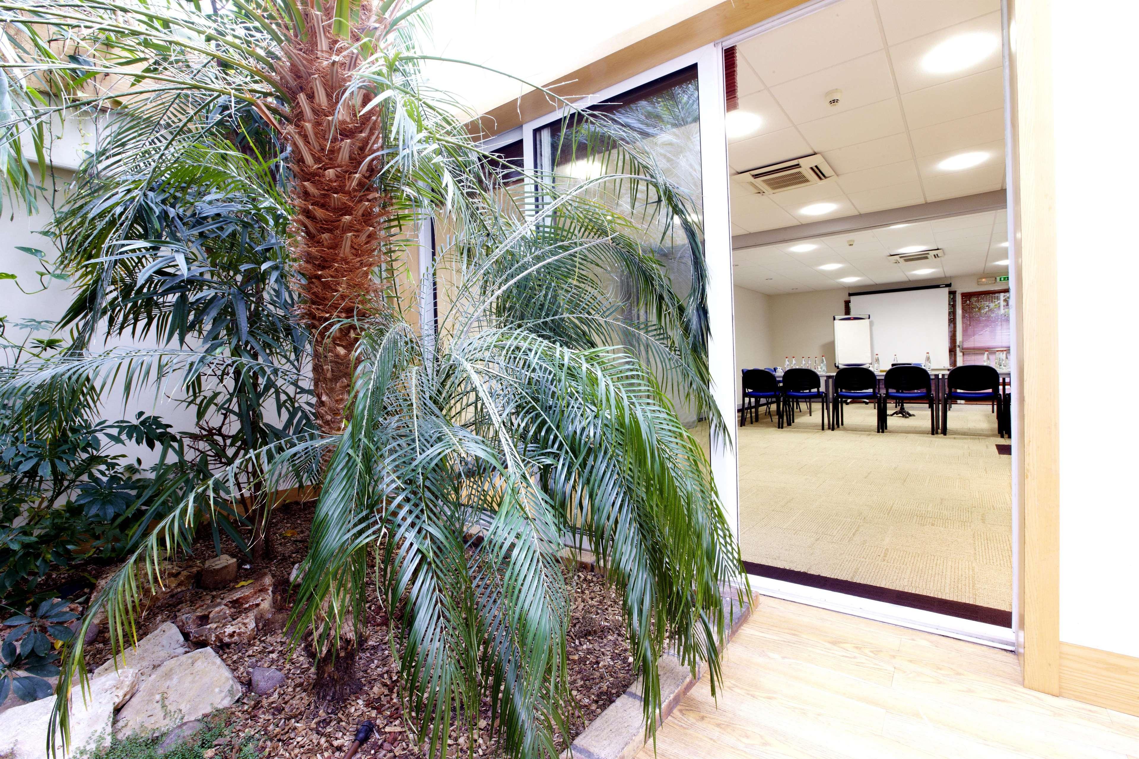 Kyriad Hotel Tours Centre Kültér fotó