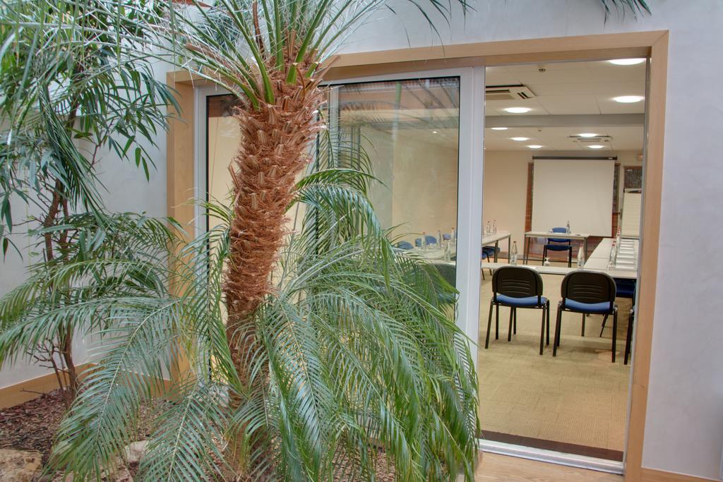 Kyriad Hotel Tours Centre Kültér fotó