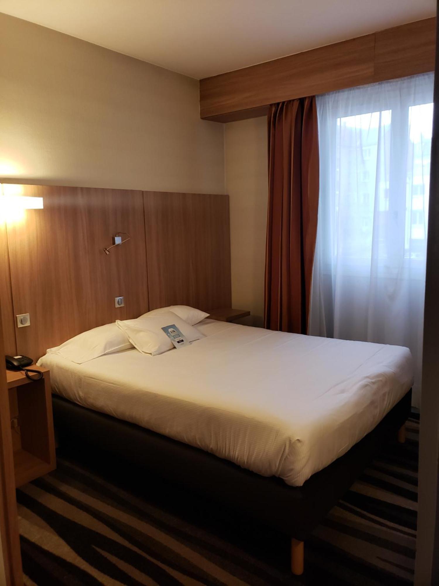 Kyriad Hotel Tours Centre Kültér fotó