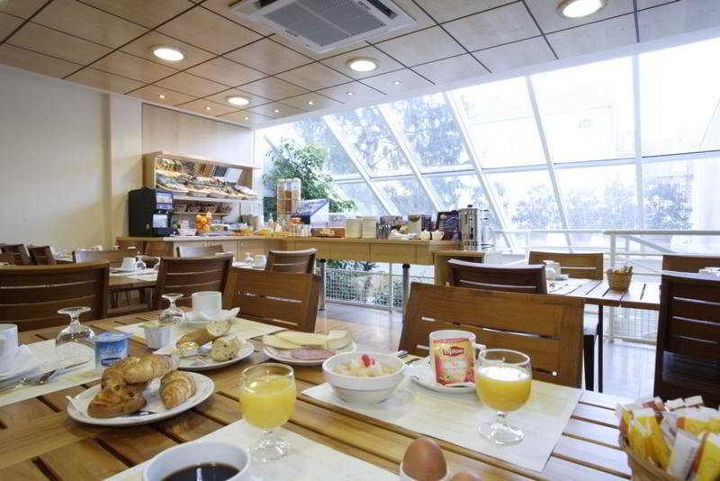 Kyriad Hotel Tours Centre Kültér fotó